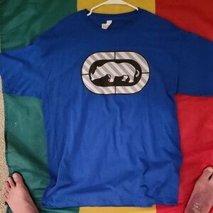 Vibrant Blue Men's T-Shirt with Graphic Design